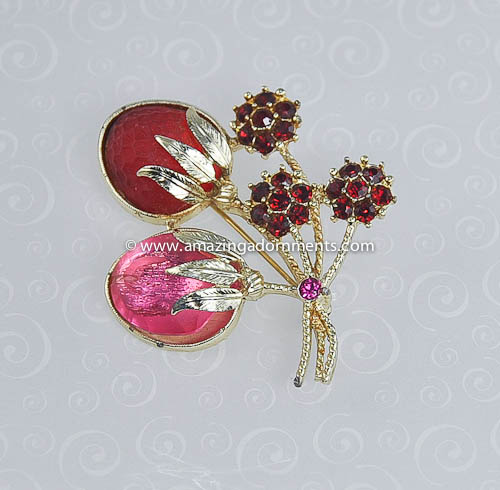 Vintage Sarah Coventry Berry Brooch