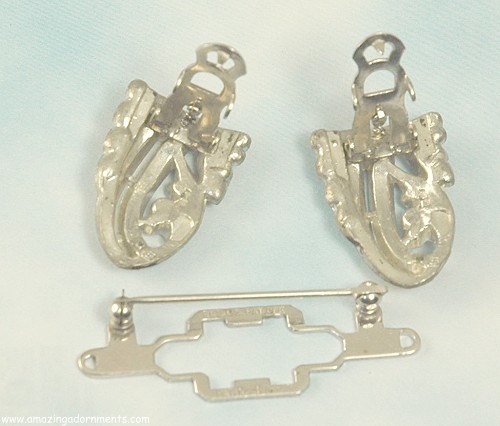 Seperable Brooch