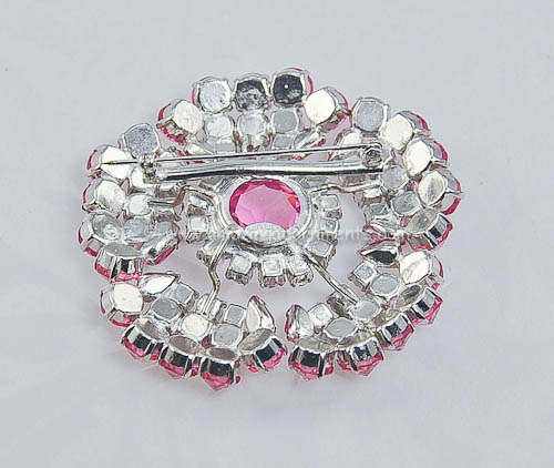 Vintage Schreiner Rhinestone Brooch