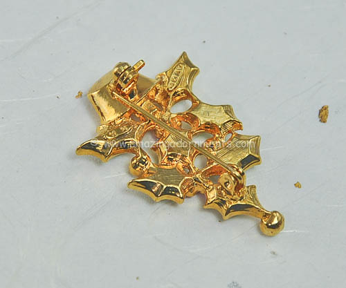Vintage Signed Avon Christmas Tree Pin
