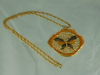 Gold Tone Necklace with Butterfly Pendant