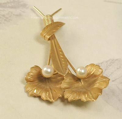 14kt and Pearl Pin