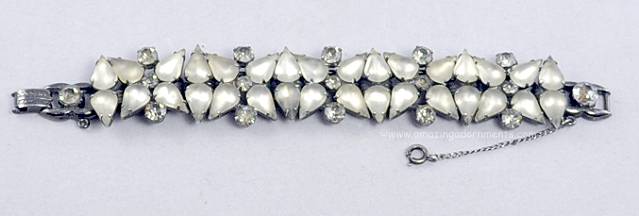 DeLizza and Elster Frosted Pear 5 Link Bracelet