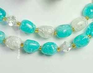 Lisner Beads Close- up