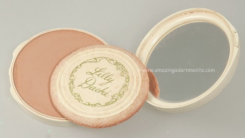Lilly Dache Compact