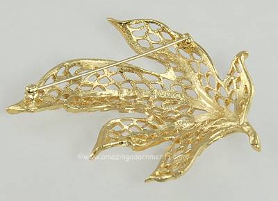 Vintage Signed Monet Oak Leaf Brooch