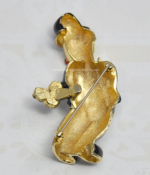 Jomaz Figural Pin