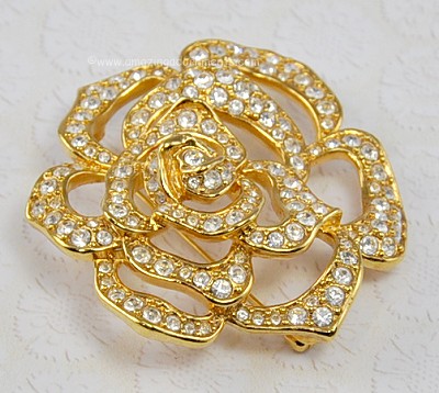 Elizabeth Taylor for Avon Brooch