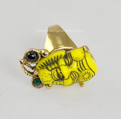 Vintage Rare Yellow Asian Devil Face Ring with Stones Signed SELRO CORP