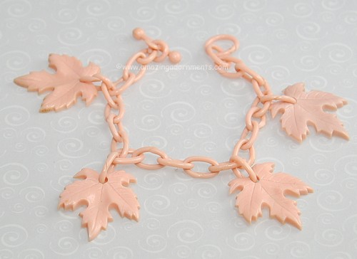 Vintage Plastic Leaves Bracelet