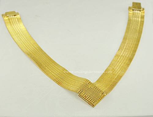 Napier Mesh Necklace Reverse Side