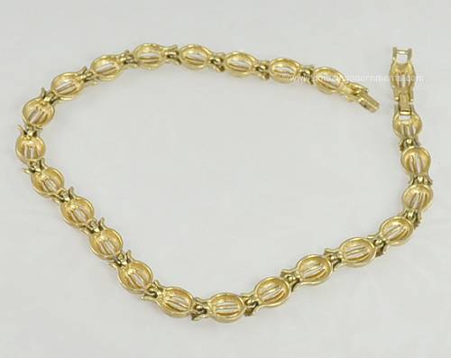 "Queen Scheherazade" Series 1950s Gold- tone Necklace Signed MONET