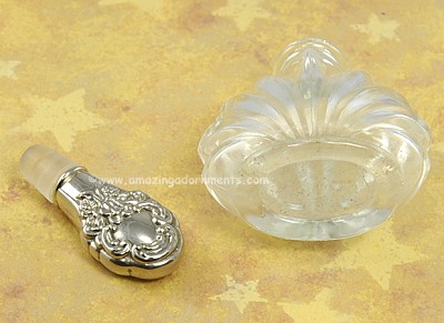 Fluted Glass Perfume Holder