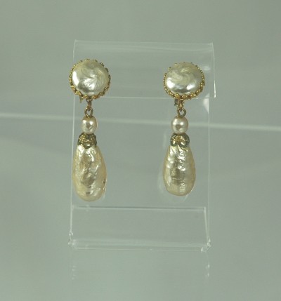 Graceful MIRIAM HASKELL Baroque Pearl Drop Dangle Earrings