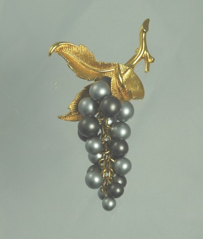 Vintage MARCEL  BOUCHER Simulated Pearl Bunch of Grapes Brooch - BOOK PIECE