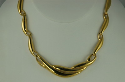 Classic NAPIER Gold Tone Link Choker