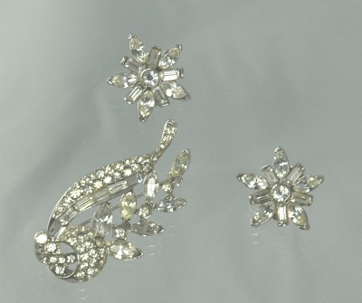 Attention-grabbing Clear Rhinestone Parure from PELL
