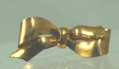 CARL  ART 12K Gold Filled Bow Pin circa 1940s