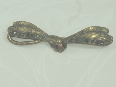 Sweet ART NOUVEAU Dragon Fly Pin ~ BOOK PIECE