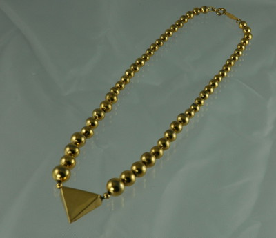 Nice NAPIER Gold Tone Choker