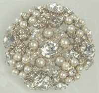 Untouchable HENRY SCHREINER Tiered Rhinestone and Faux Pearl Brooch/Pendant