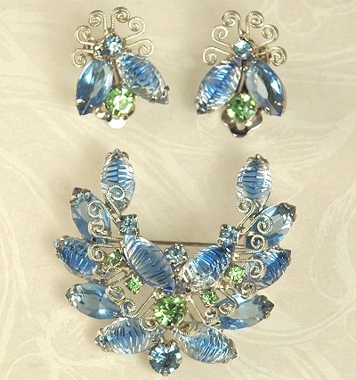 Vintage Carved Glass and Rhinestone Demi from DELIZZA and ELSTER