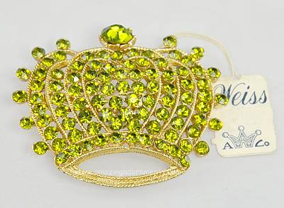 Vintage Signed and Tagged WEISS Green Rhinestone Crown Brooch