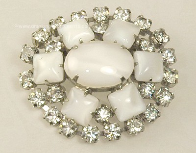 Lovely White Girve Glass and Crystal Rhinestone Brooch