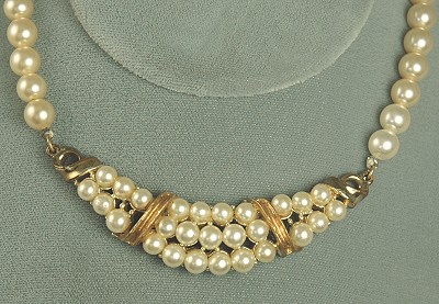 Luminous 1950s Faux Pearl Necklace Signed CORO
