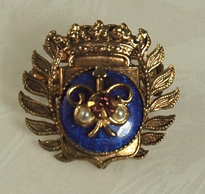 Exquisite Vintage Crown Pin Signed ALICE CAVINESS