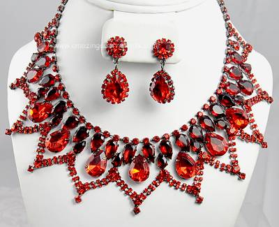Fabulous Showgirl Red Glass Bib Necklace and Earring Set Signed ROBYN RUSH