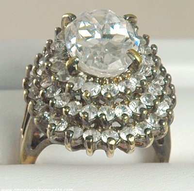Stunning Cocktail Ring Signed JOLIE GABOR Dahling! Size 6