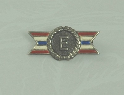 Collectable WWII Army - Navy Production Award Pin