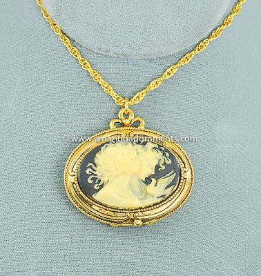 Vintage Hard to Find Signed CORDAY Cameo Perfume Locket Necklace