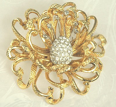 Vintage CASTLECLIFF Dimensional Flower Brooch