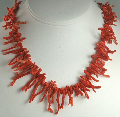 Vintage Branch Coral Single Strand Necklace