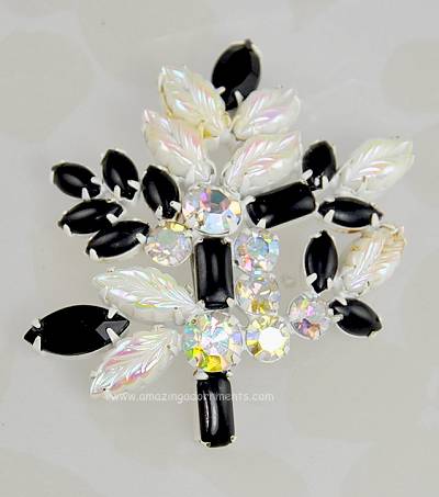 Vintage Ribbed Winter White Glass and Rhinestone Snowflake Brooch