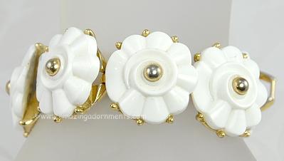Summery Vintage 1950s White Thermoplastic Flower Bracelet Signed TRIFARI ~ BOOK PIECE
