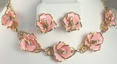 Vintage Garden Party Pink Floral Necklace and Earring Set