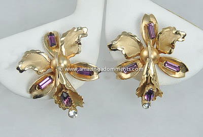 Vintage Unsigned Amethyst and Clear Rhinestone Lily Flower Earrings