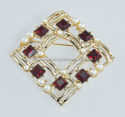 First- rate Vintage Signed Ruby Red Rhinestone and Faux Pearl Brooch/Pendant