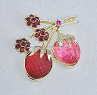 Vintage Signed SARAH COVENTRY Double Strawberry Brooch