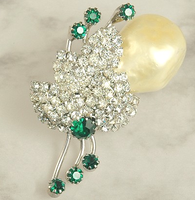 Stunning Vintage Flower Brooch with Huge Faux Pearl and Rhinestones
