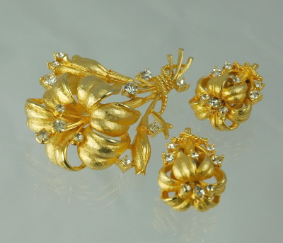Satin Finished Gold Tone Lily Brooch and Earring Set