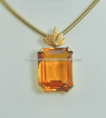 Fabulous Vintage Unsigned Amber Glass Pendant Necklace