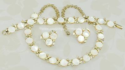 Lovely Vintage Signed JUDY LEE Necklace, Bracelet and Earring Set