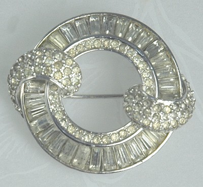 Super Vintage Circle Brooch Signed PENNINO