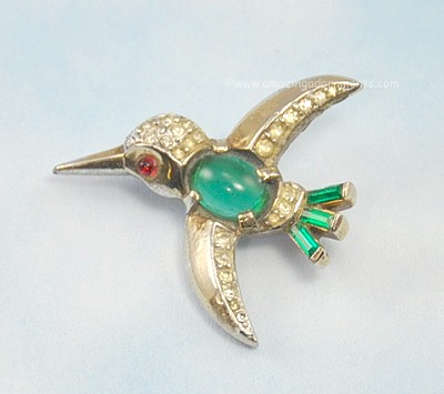 Vintage Mini Glass Cabochon Belly and Rhinestone Soaring Bird Pin Signed CROWN TRIFARI