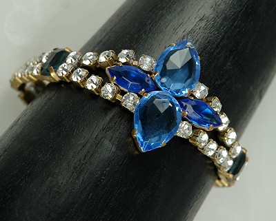 Outstanding Knock- out Gorgeous CZECH Glass Bracelet