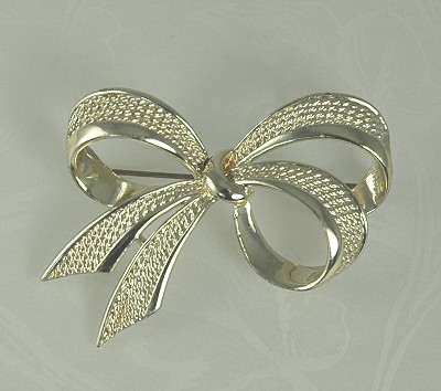 Exceptional MARCEL BOUCHER 3-D Bow Brooch